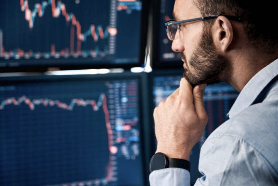 GOLD下落のサインを読む！上昇から一転、危険な下落局面の見極め方